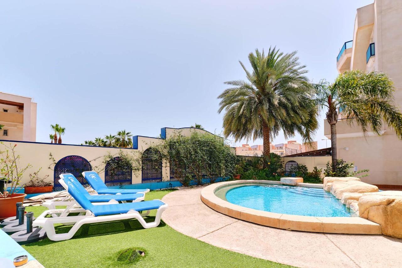 Apartment Eunice Οριουέλα Εξωτερικό φωτογραφία